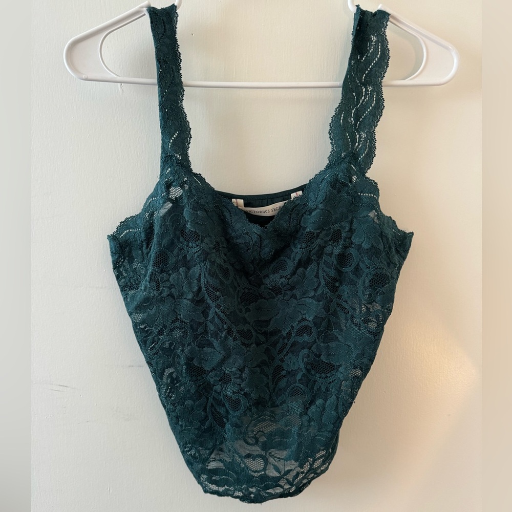 Victoria Secret Lace Medium Top
